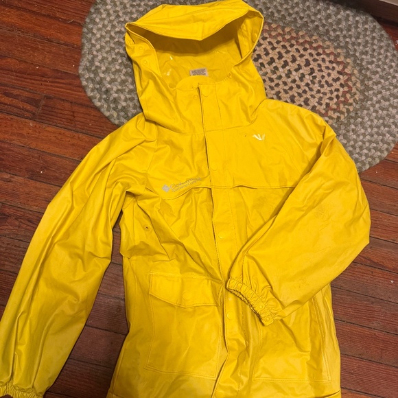 Columbia youth size medium roughly 8-10 youth - Picture 1 of 6
